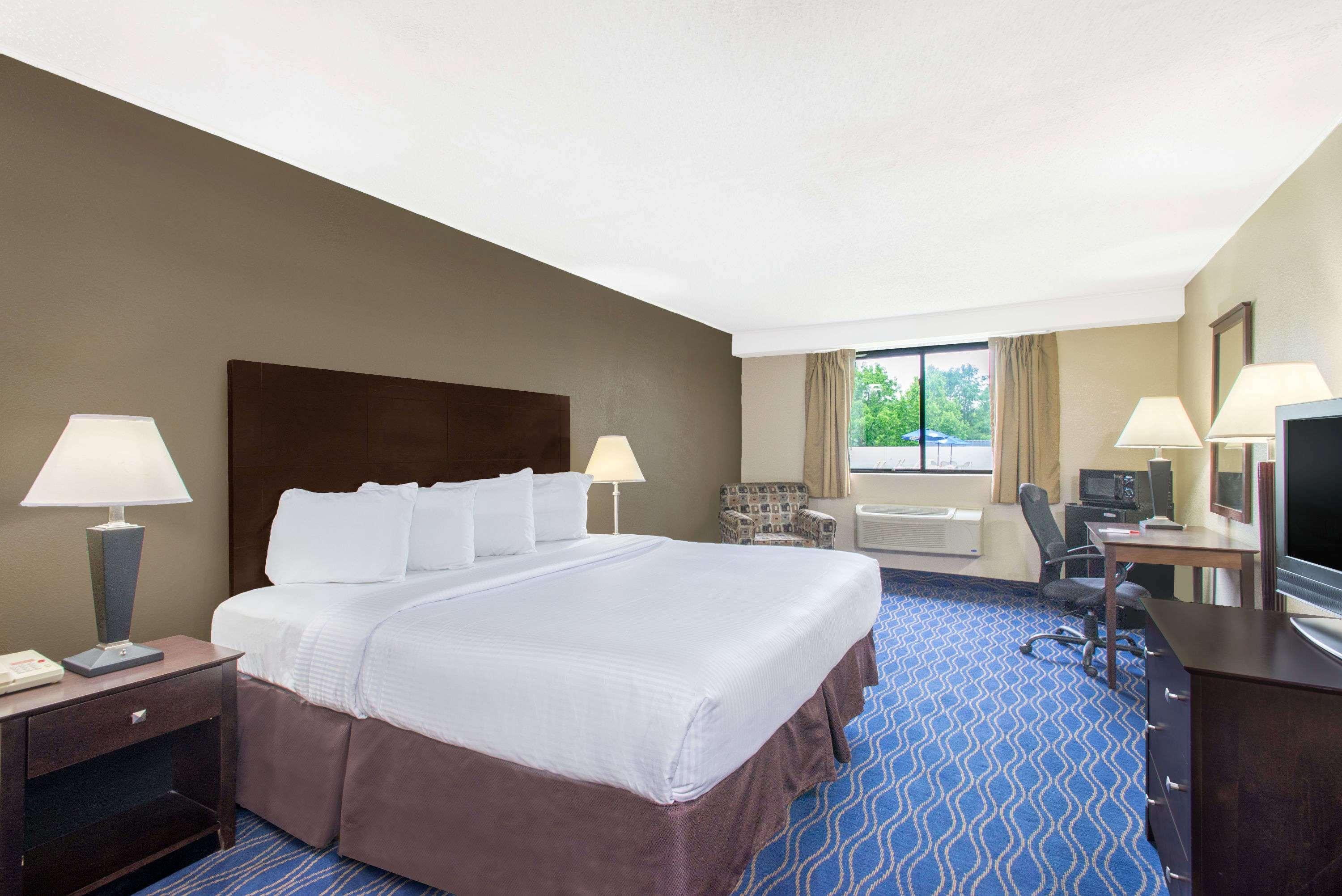 Ramada By Wyndham Allentown Bethlehem Dış mekan fotoğraf