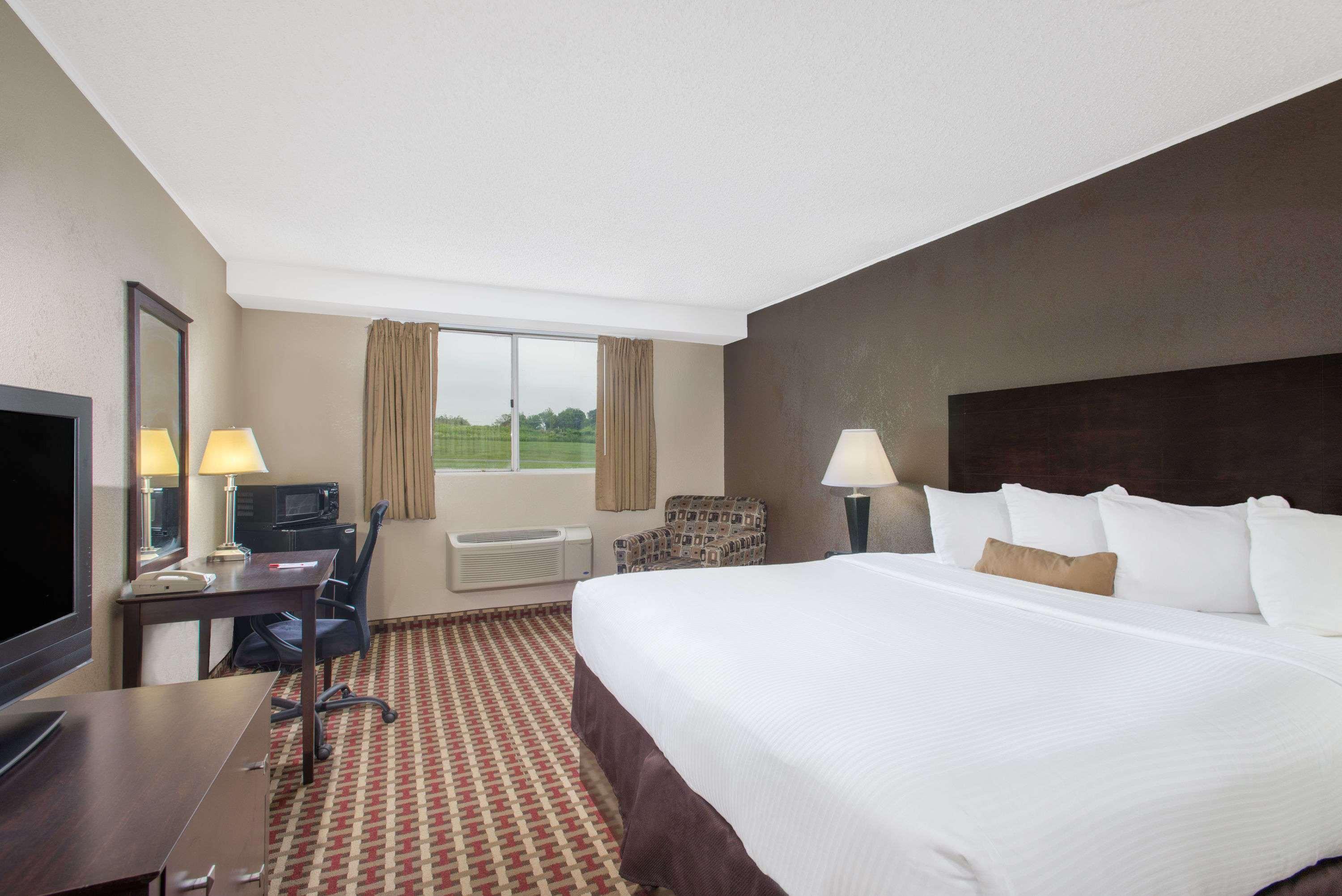 Ramada By Wyndham Allentown Bethlehem Dış mekan fotoğraf